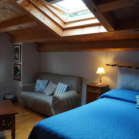 Homestay La Casa Del Glicine Tarzo *