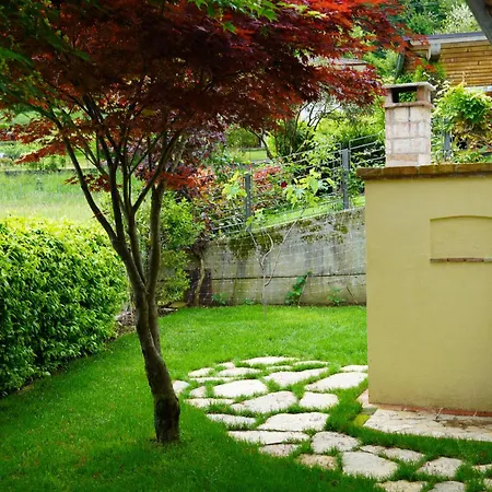 Homestay La Casa Del Glicine Tarzo Fratta (Treviso)